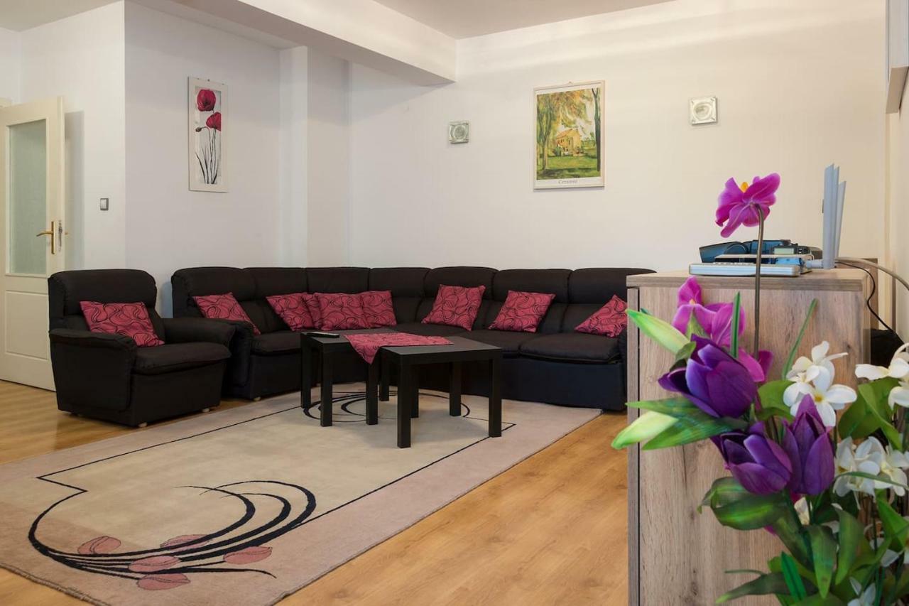 Appartamento Glorious - 2-bedroom Near Youth Hill By Flat Mаnager Plovdiv